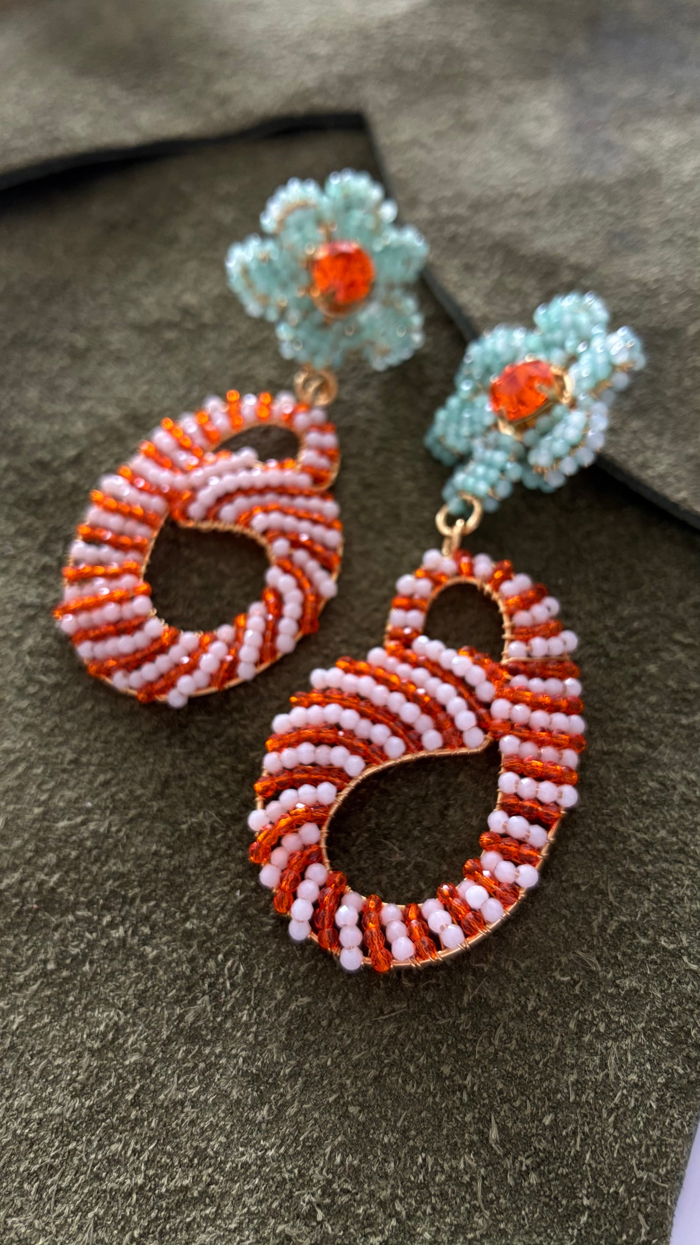 Aretes Flor G