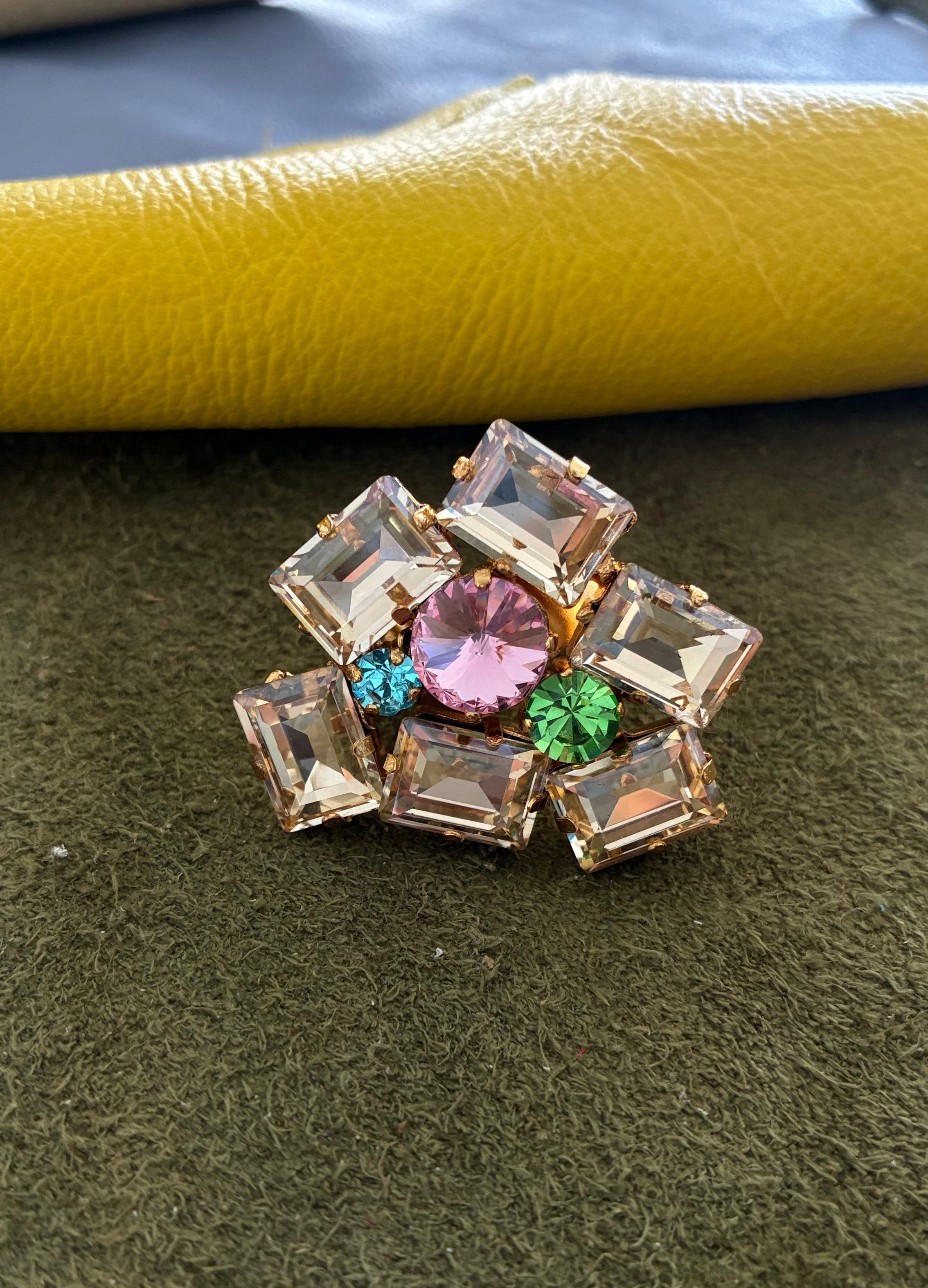 Anillo Cristales