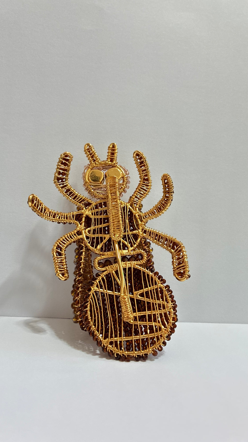 Broche Máxi Hormiga Culona